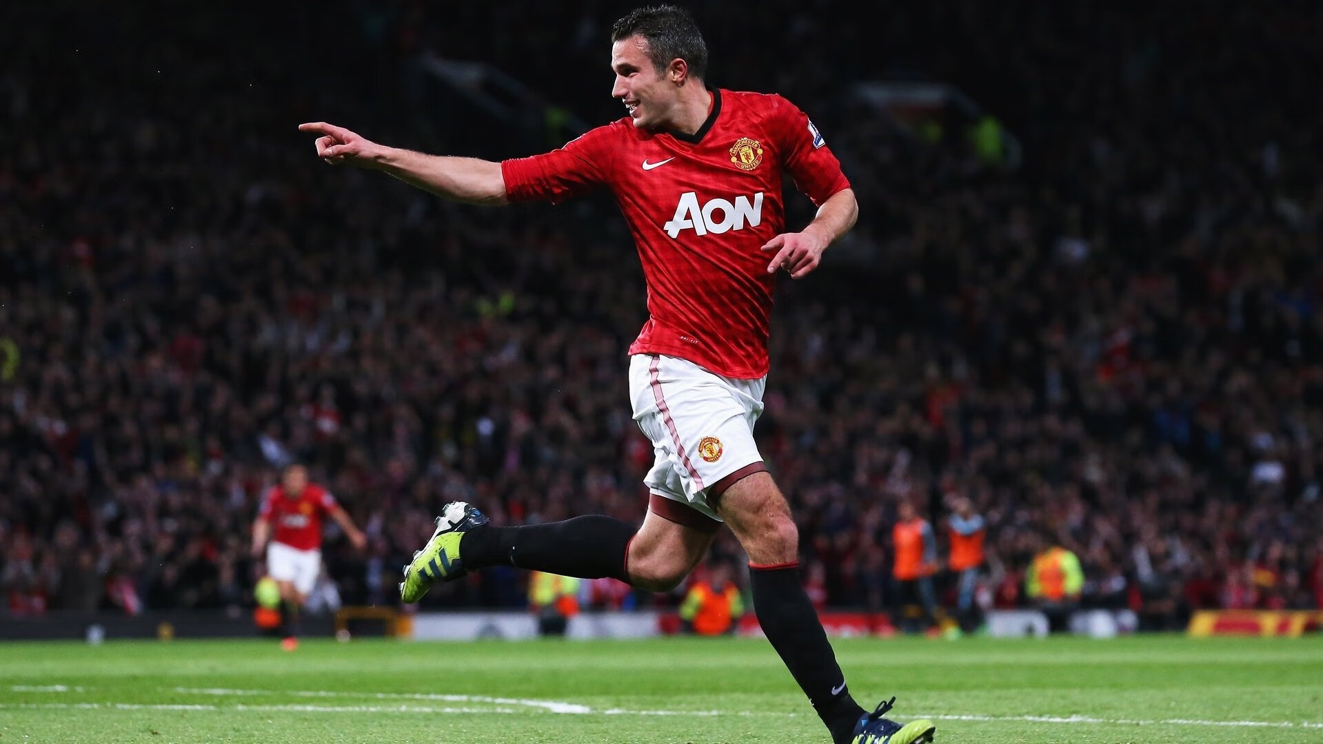 电竞赛事主持人团队全面提升,专业度再升级,电竞主持人靠什么赚钱