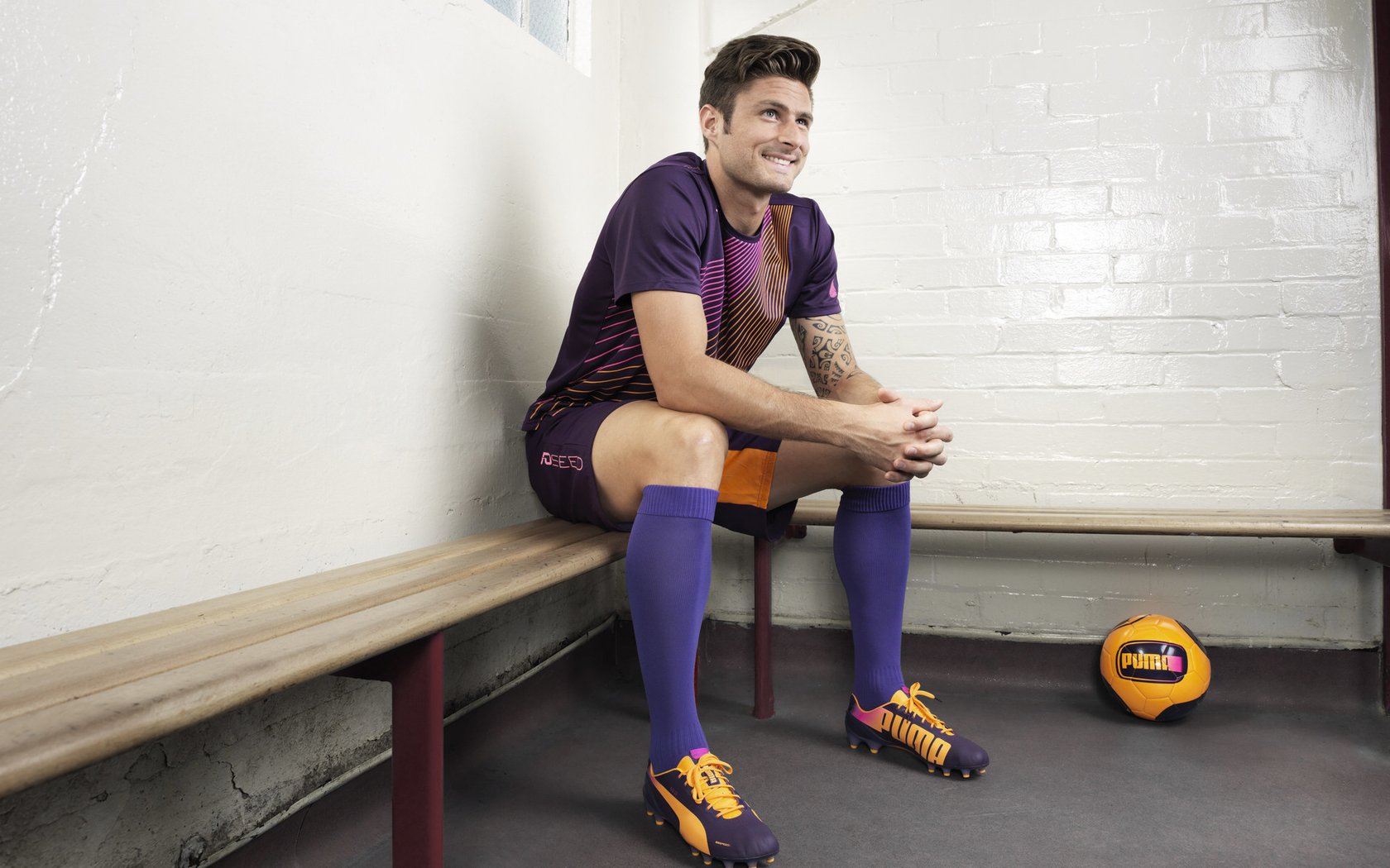 英超3-2,教练称满意,英超3-2,教练称满意的球员